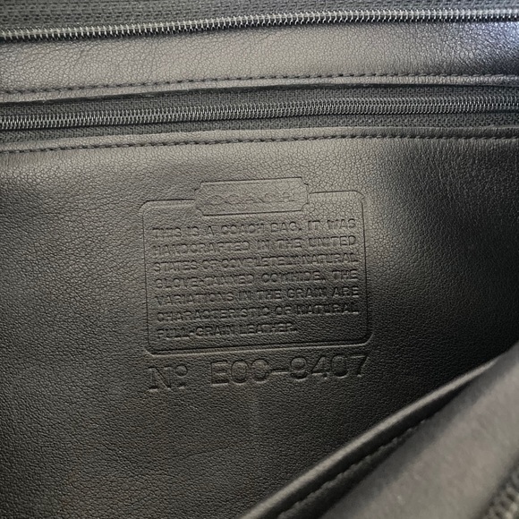 Coach Vintage Shoulder Bag - Picture 7 of 7